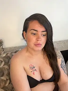 Sophie 23XX online show from April 1, 8:26 am