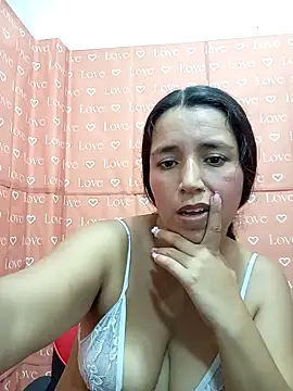 Snapshot of Jenny_gir25 chatting on October 23, 6:36 pm Jenny gir25 online show from October 23, 6:36 pm