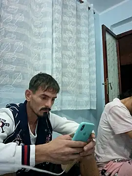 Snapshot of Aleexaandra chatting on September 29, 8:58 pm Aleexaandra online show from September 29, 8:58 pm