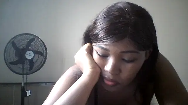 prettymonalisaRSA online show from March 5, 8:21 am