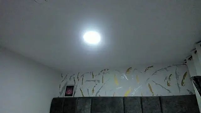 Cristal Velle online show from March 9, 12:30 pm