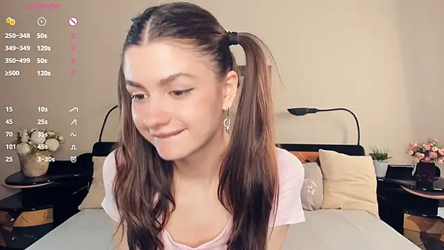 CathrynCovil online show from April 16, 9:42 am