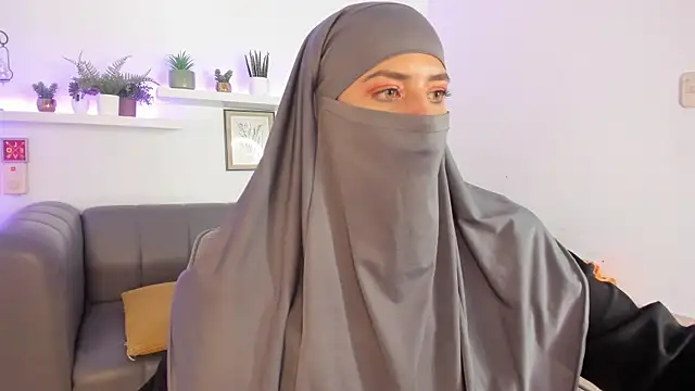 salma arabicc online show from January 14, 5:01 am