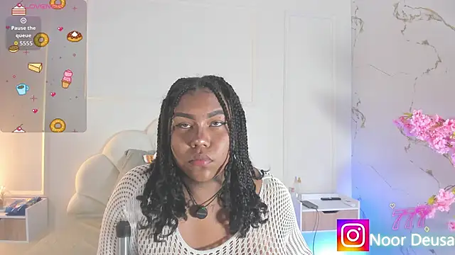 Candaceoweens online show from February 7, 5:00 am