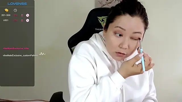 LisaAsianFlower online show from May 22, 2:09 am