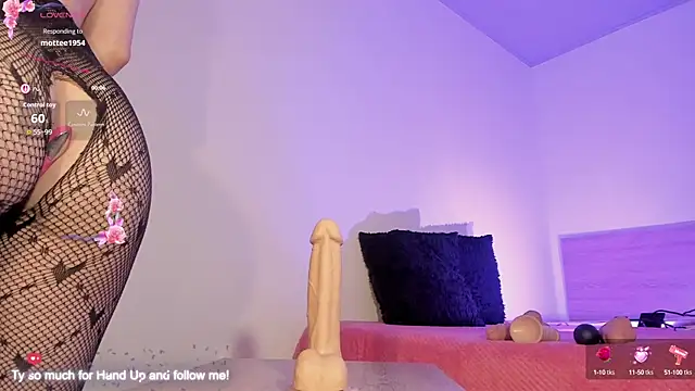 Snapshot of Amorkiss_ chatting on September 21, 3:38 am Amorkiss  online show from September 21, 3:38 am
