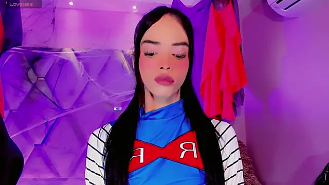 Nina Keyli online show from October 31, 8:02 pm