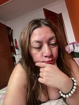 Luna-nevada online show from April 4, 6:18 pm