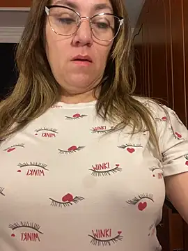 Luna-nevada online show from March 28, 9:42 am