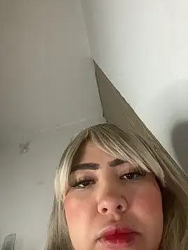 Mia cullen  online show from October 25, 2:19 am