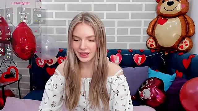 EvelineAmore online show from February 8, 8:51 am