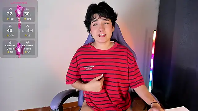 emma cute7 online show from March 5, 10:11 am