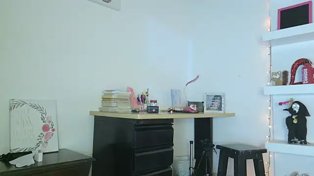 eva sin18 online show from April 9, 12:24 am