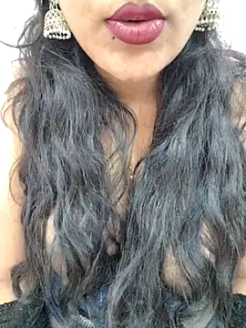 priya 00143 online show from March 3, 7:20 pm