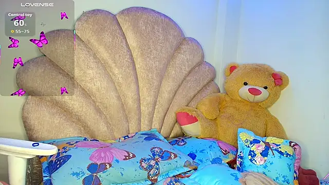 charlotte walker1 online show from February 11, 7:48 pm