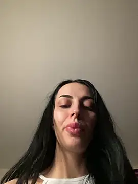vixenxcherry online show from October 26, 5:30 pm