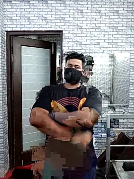 sumitsharma72 online show from April 22, 6:05 pm