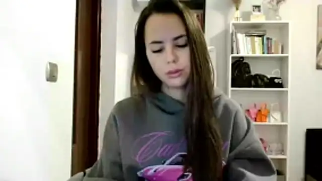 MayaJoy24 online show from October 16, 7:44 am