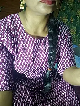 Snapshot of Shalini_telugu09 chatting on September 18, 12:58 pm Shalini telugu09 online show from September 18, 12:58 pm