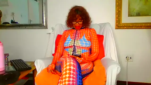 ModelZoee online show from November 17, 8:53 pm