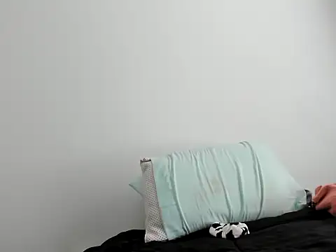 peachgoddess online show from April 10, 1:39 pm