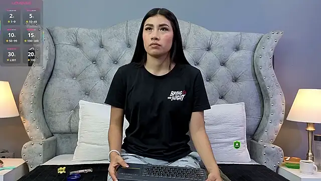 Lili Opal online show from February 10, 12:19 pm