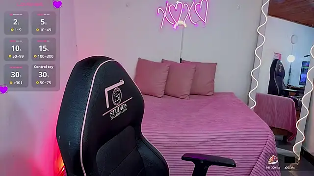 Malory tay1 online show from October 31, 5:28 pm