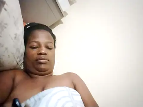 sexylira online show from February 8, 8:51 am