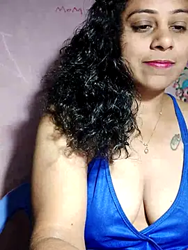 JENNIFERtamil online show from April 22, 6:05 pm