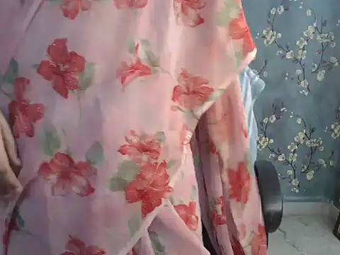 xnx nikki online show from October 5, 8:52 am