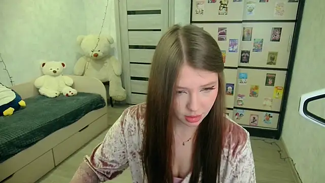 GinnyBlacky online show from April 11, 4:32 pm