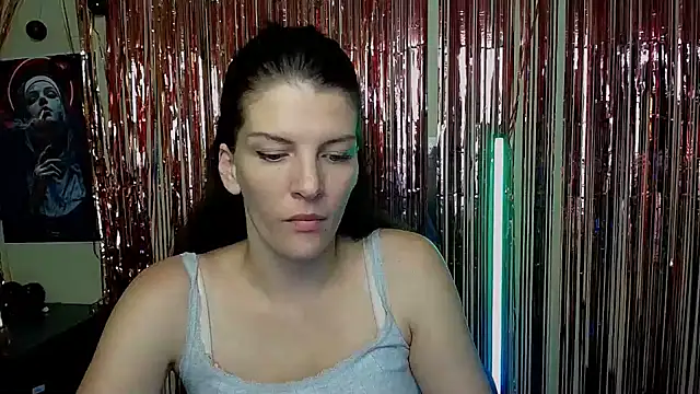 VanessaRey  online show from November 12, 6:17 pm