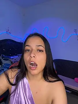 Nisha parvarti online show from July 23, 8:06 pm