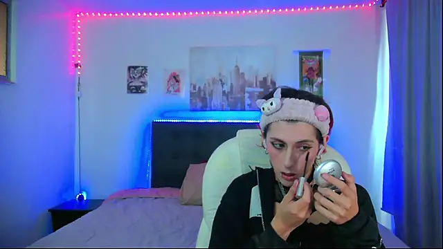 goth minerva online show from February 5, 2:09 pm