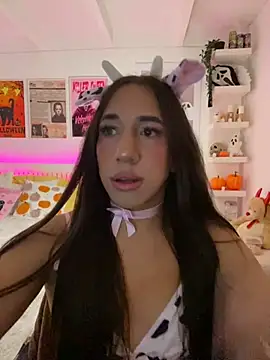 Tiana Paez1 online show from October 18, 4:59 am