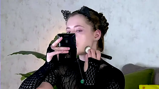 AshleyD  online show from November 22, 7:05 pm