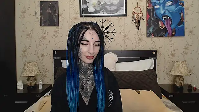 Velvetbat online show from February 10, 7:00 am