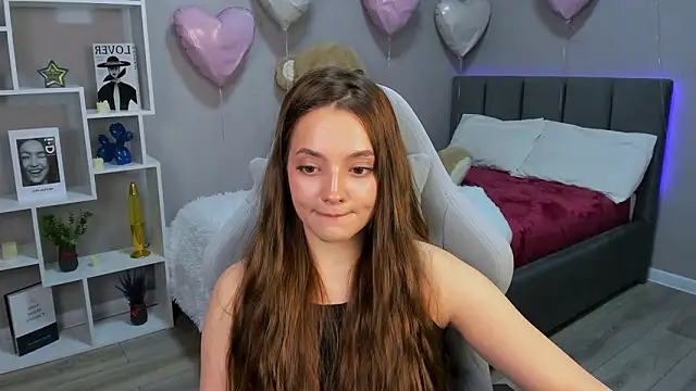 MelanieAlves online show from February 24, 6:28 pm