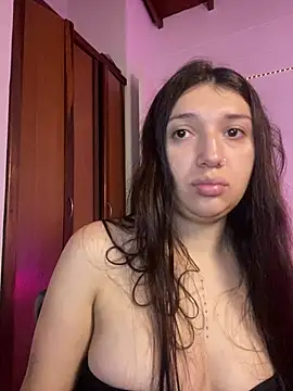 Mia  Gray online show from March 24, 6:13 pm