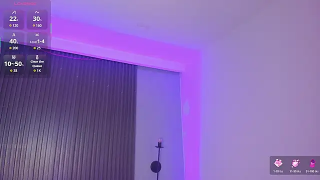 ciara blake online show from December 3, 8:00 pm