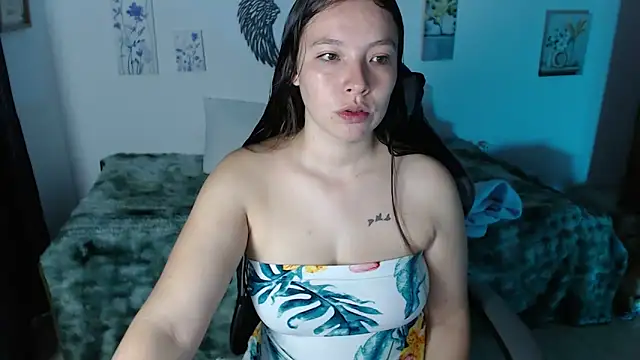 mariaana  222 online show from June 3, 4:35 am