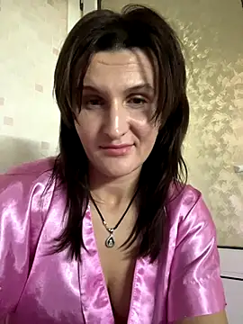 Snapshot of NikaSwan2831 chatting on October 31, 8:13 pm NikaSwan2831 online show from October 31, 8:13 pm