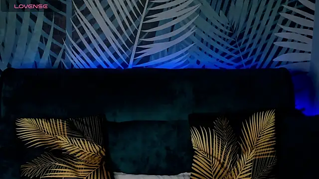 ChristyCrayme online show from October 3, 10:26 pm