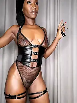 chocolatehotwife online show from May 6, 2:15 am
