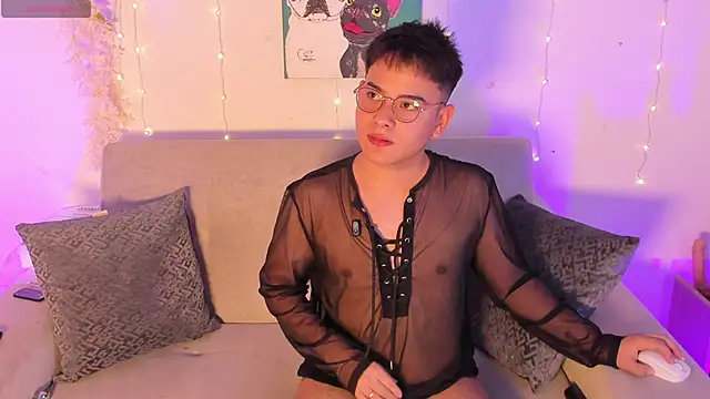 Young Ben online show from May 12, 12:41 am
