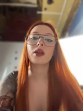Dari Toy  online show from May 13, 12:44 pm