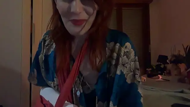 refem9 online show from March 25, 2:06 am