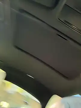 sweetsirenn online show from December 4, 1:46 pm