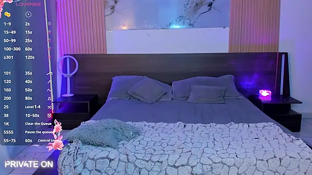 Snapshot of samanthaa_moon chatting on October 10, 9:31 pm samanthaa moon online show from October 10, 9:31 pm