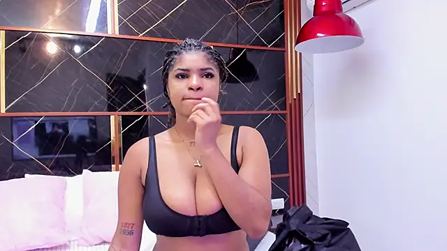 HannyThompson online show from October 1, 12:32 pm